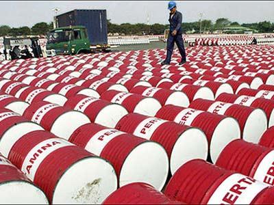 Harga Rerata Minyak Mentah Turun US$1,36
